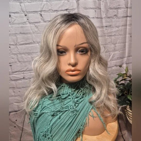 Brand New Mannequin Head (Light Brown)-Discounted (1 or both eyelashes detached) - Picture 1 of 10